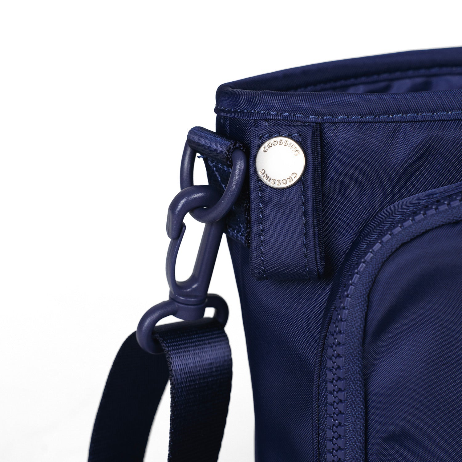 Crossing Water Bottle Crossbody Bag With Front Pocket 2L - Dark Blue