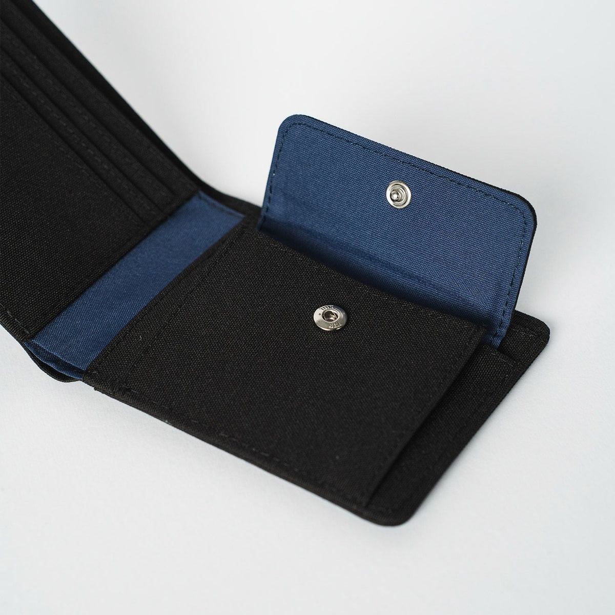 Crossing Bifold Wallet with Coin Pocket RFID - Black