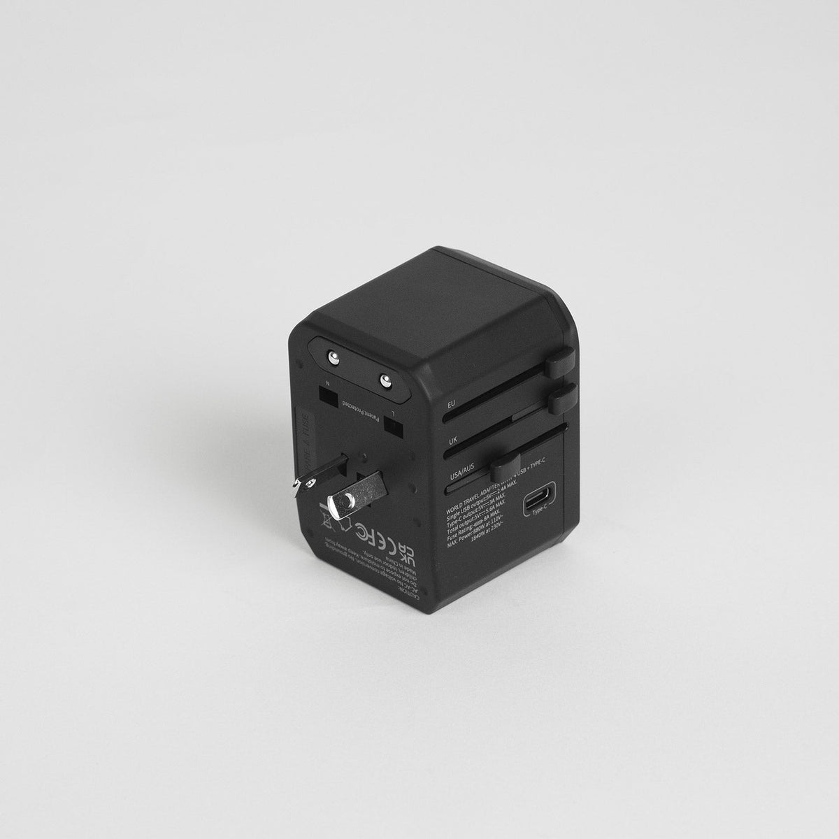 Crossing World Travel Adaptor with 4 X USB and 1 X USB-C - Black