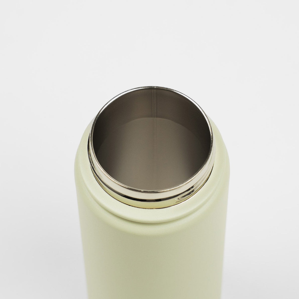 Crossing Urban Insulated S/S Bottle W Handle 540ml - Pistachio