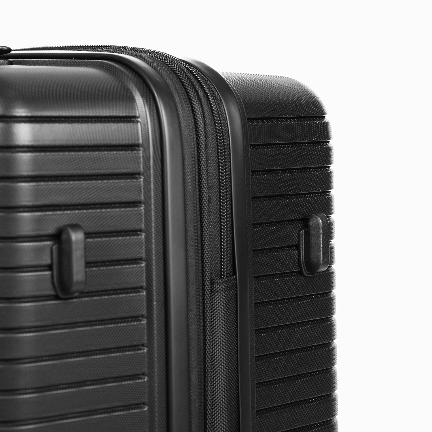 Crossing GLID Polypropylene Carry On 20" Luggage - Black