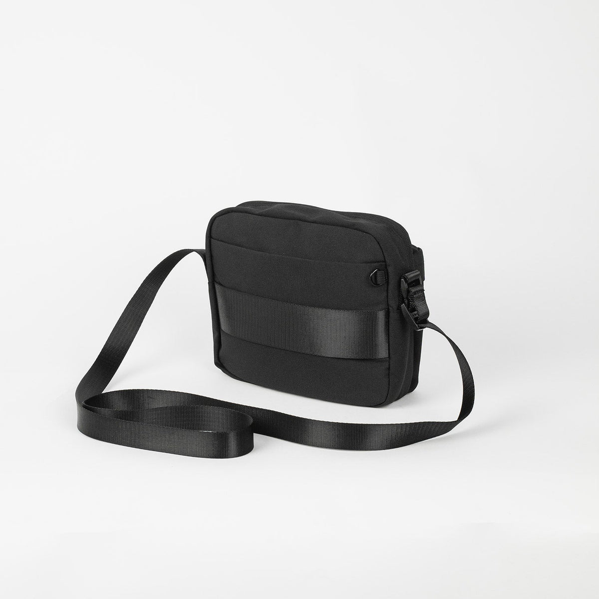 Crossing Jet Set Anti-Theft Multi-Sling with RFID - Black