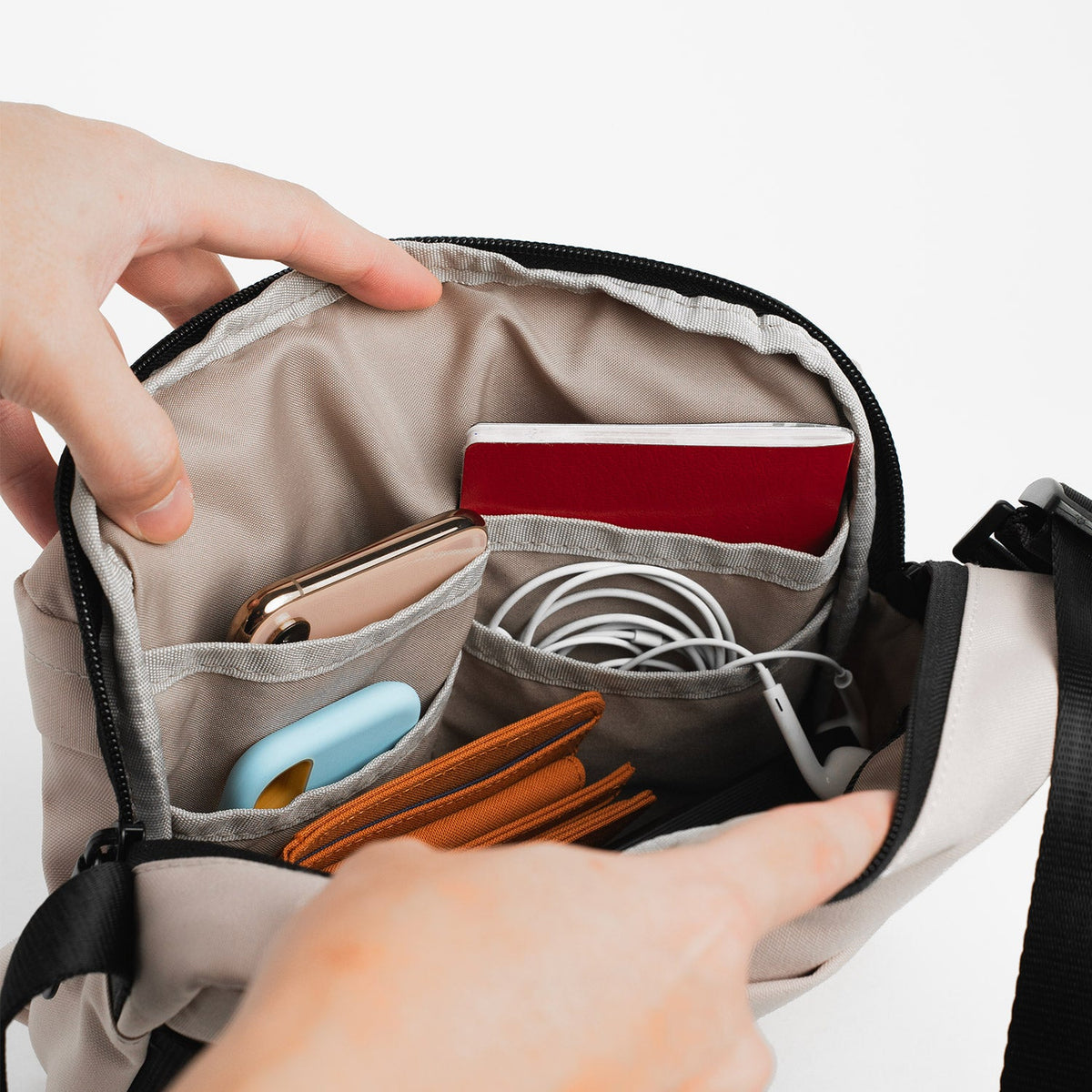 Crossing Jet Set Anti-Theft Multi-Sling with RFID - White