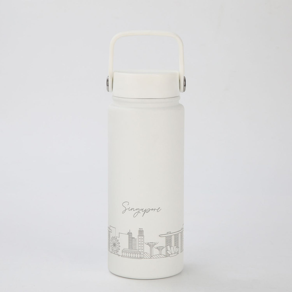 Crossing Urban Ceramic S/S Insulated Flat Cap Bottle With Handle 600ML - Skyline Singapore (Frost White)