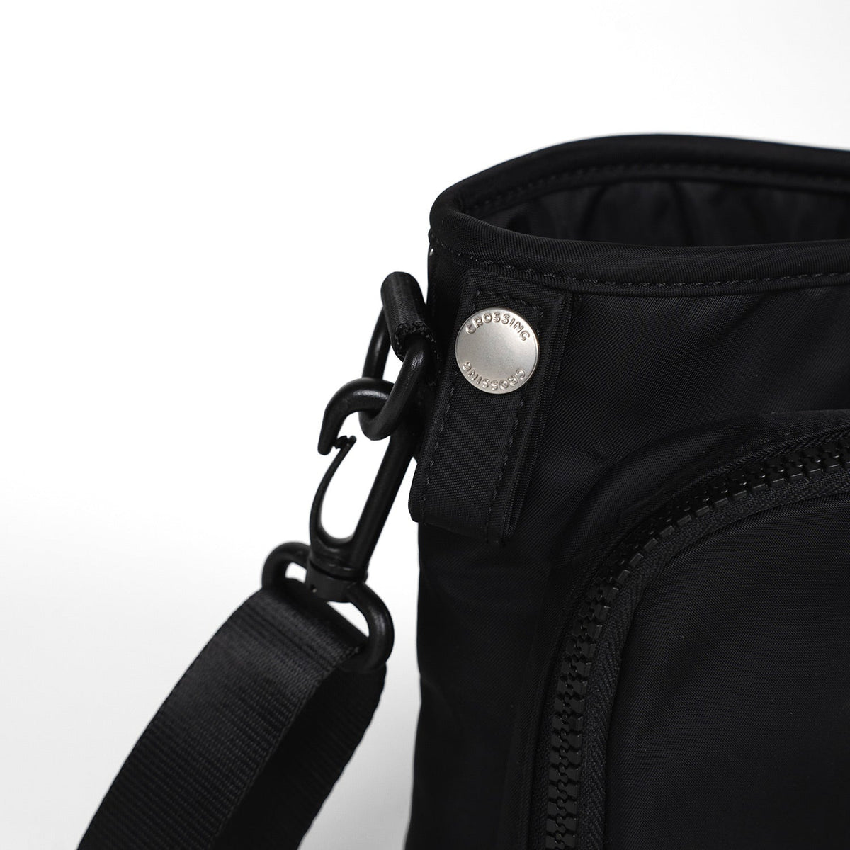 Crossing Water Bottle Crossbody Bag With  Front Pocket 2L - Black