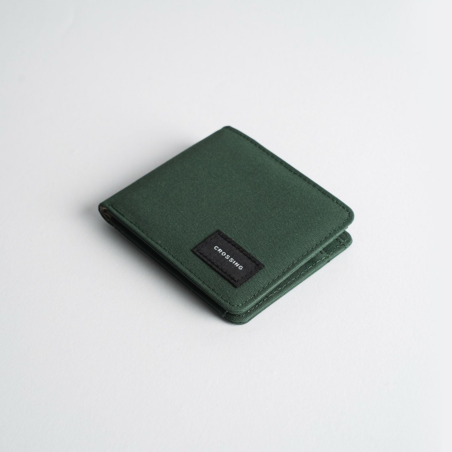 Crossing-Bifold-Wallet-with-Coin-Pocket-RFID-Green-2.jpg